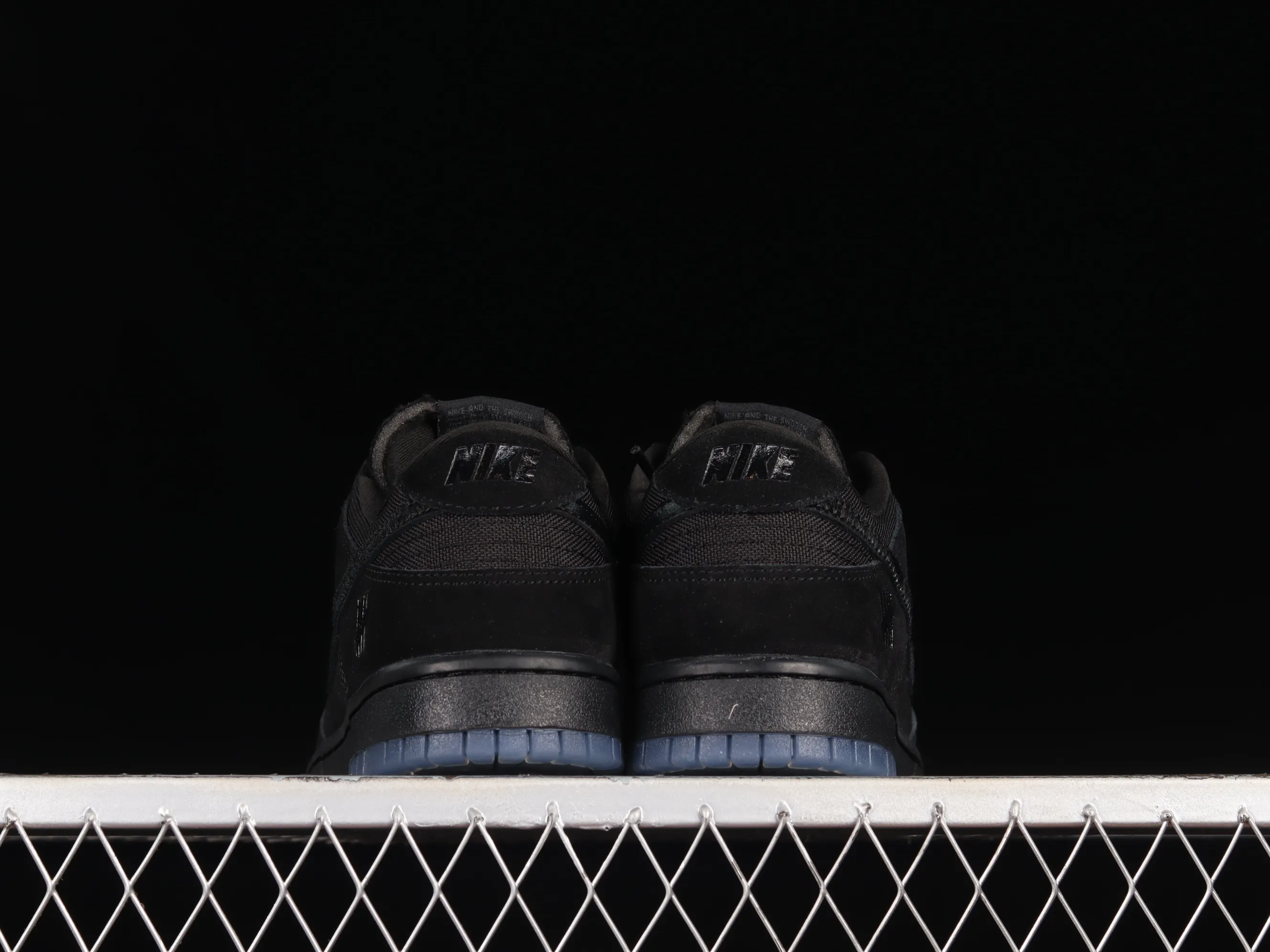 All categories Nk SB Dunk series Nk SB Dunk Low low-top sneakers Nk SB Dunk Low SB smashed backboard fashion casual sneakers DO9329-001